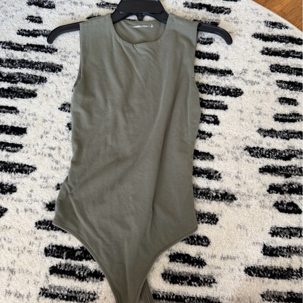 A&F Bodysuit Olive Green